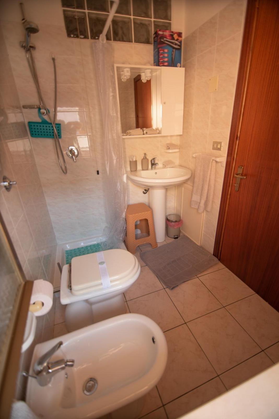 B&B Cardedu Habitación foto